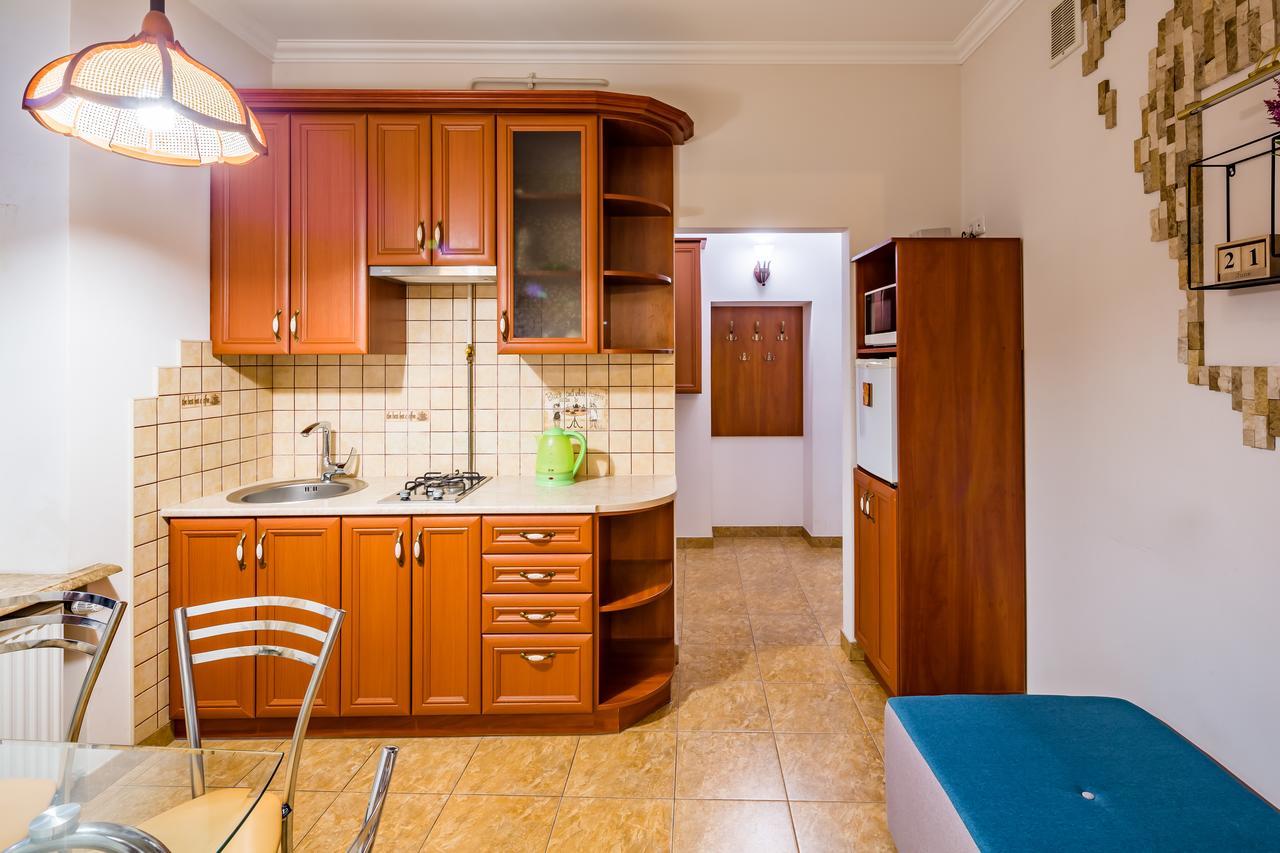 High Castle Apartment Λβιβ Εξωτερικό φωτογραφία