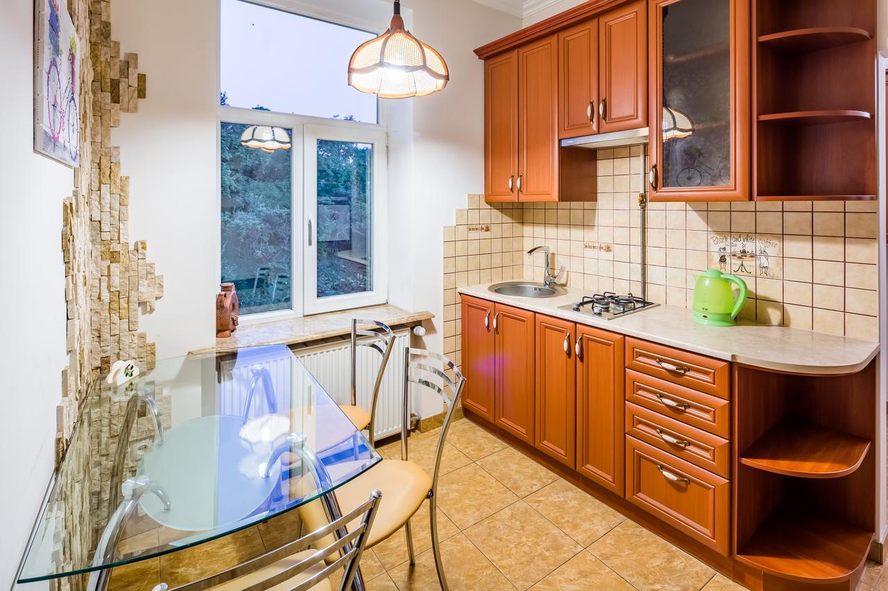 High Castle Apartment Λβιβ Εξωτερικό φωτογραφία